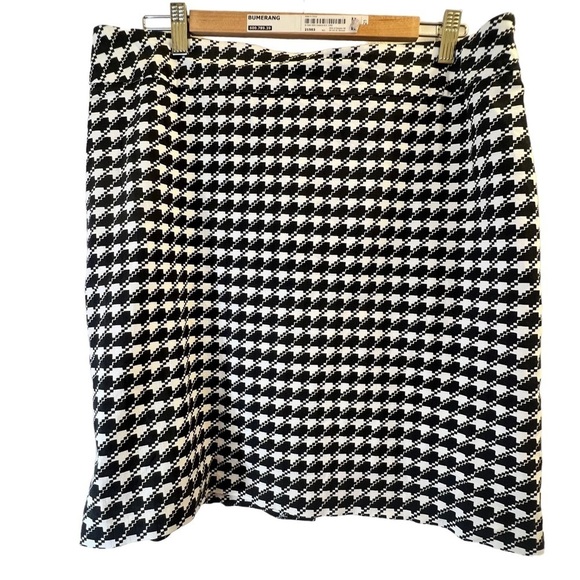 Reitmans Women's Skirt 15 Black White Herringbone - Picture 1 of 13